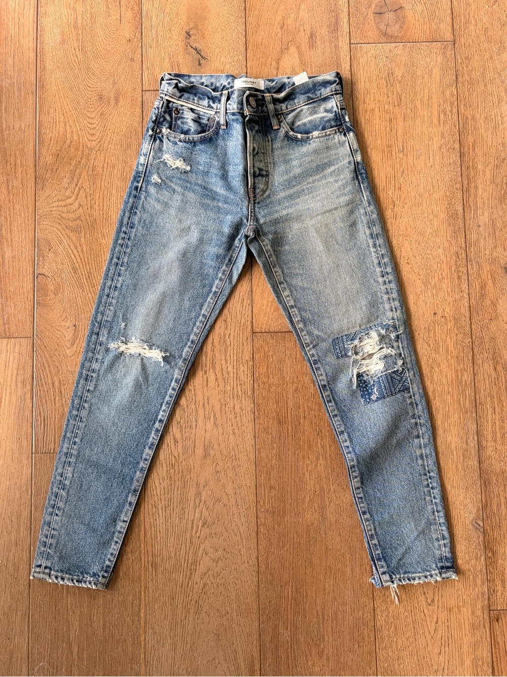 Moussy Monroe Tapered  Distressed Patch Jeans
